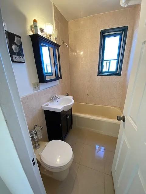 1925 Mcgraw Ave #12H - Photo 5 of 5