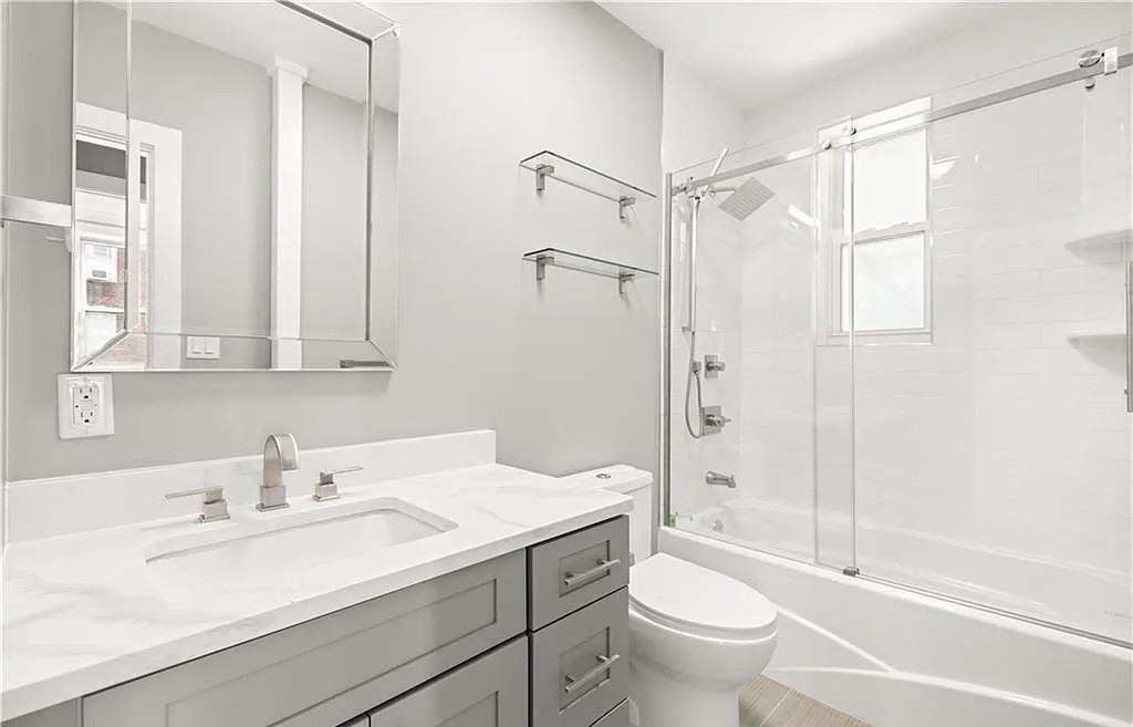 1133 Midland Ave #4D - Photo 5 of 8