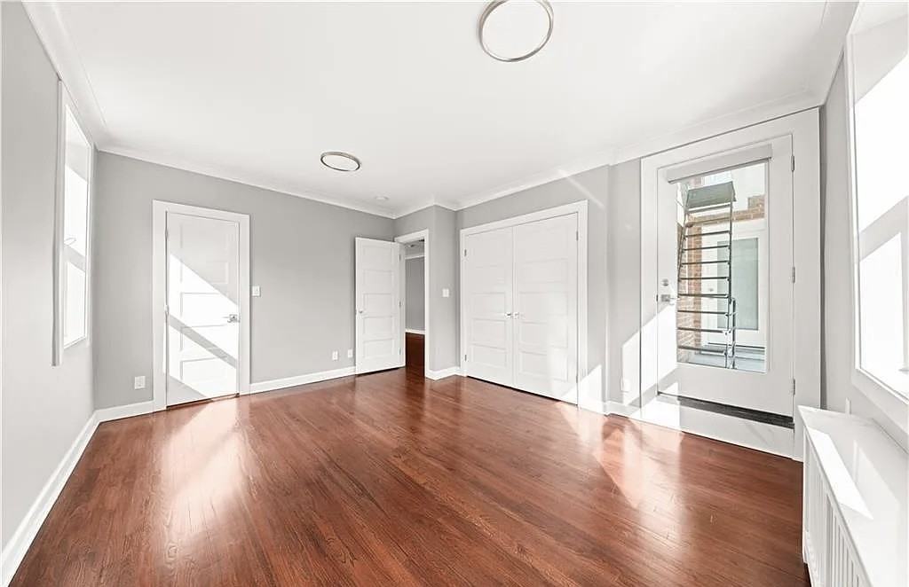 1133 Midland Ave #4D - Photo 6 of 8