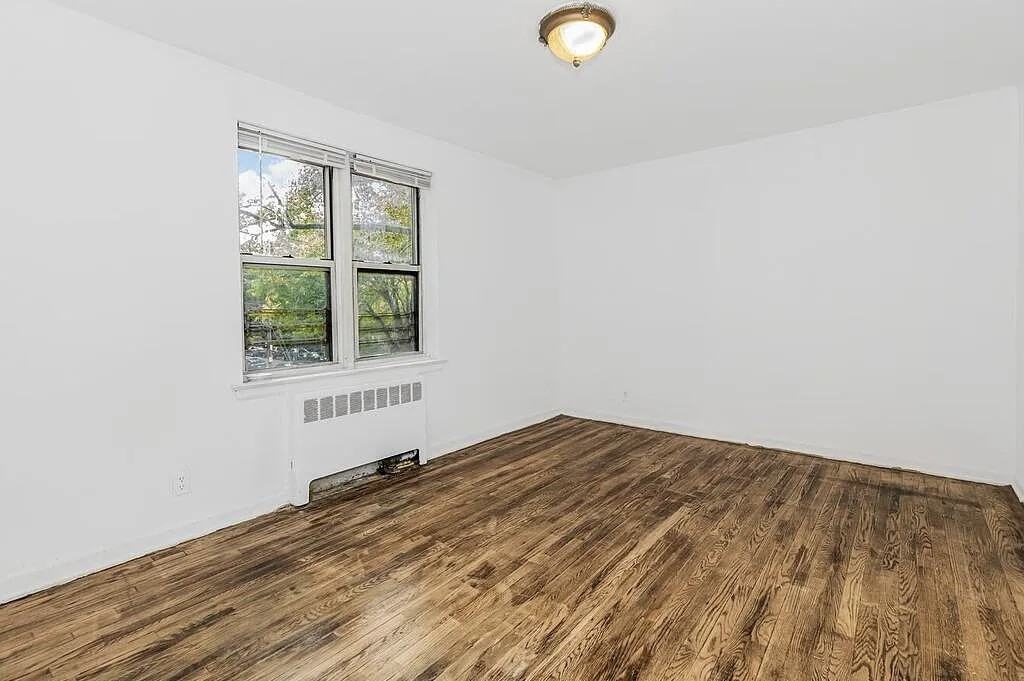 144 Ravine Ave #1C - Photo 6 of 11