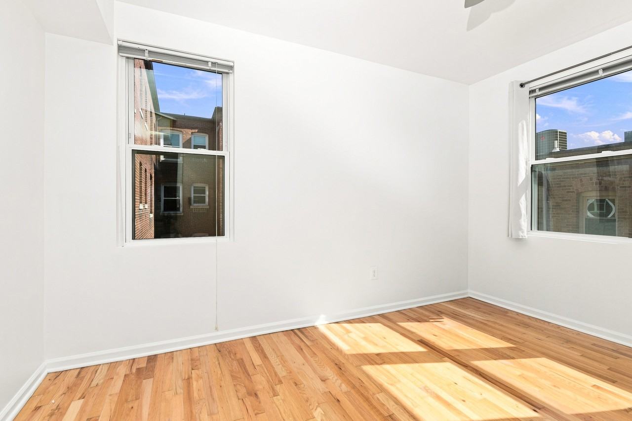 1458 Columbia Rd Nw #409 - Photo 6 of 14