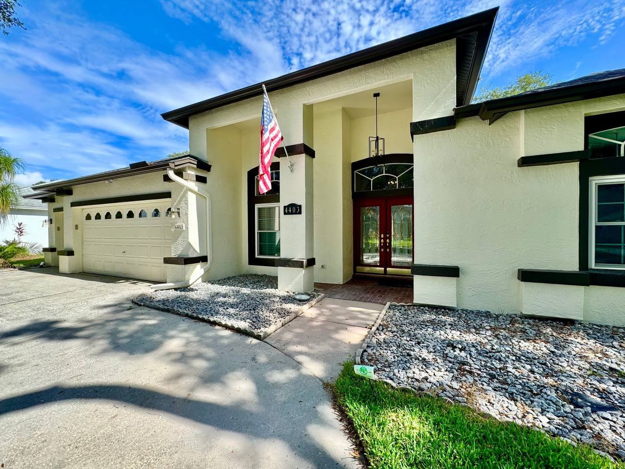 4403 Casey Lake Blvd - Photo 4 of 50