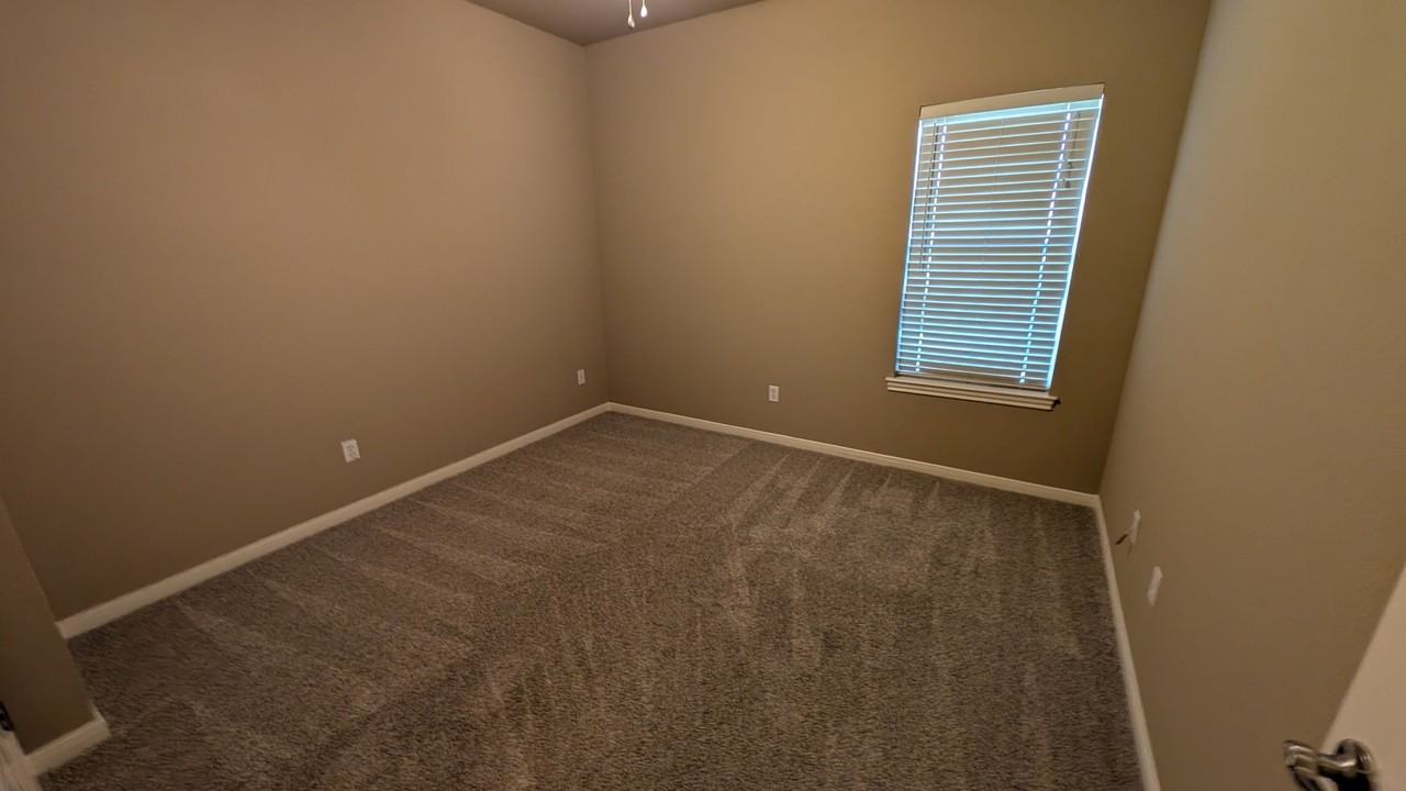 506 Marshall Dr - Photo 6 of 13