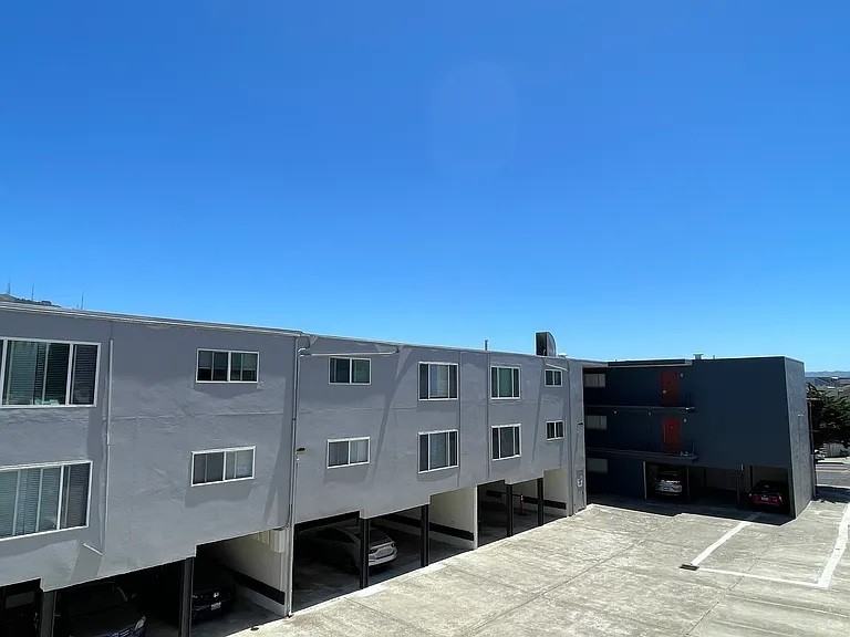 245 E Market St #230 - Photo 3 of 13