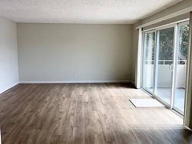 1190 W Hillsdale Blvd - Photo 6 of 12
