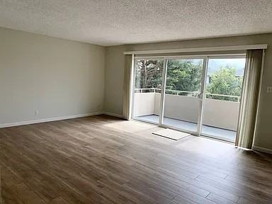 1190 W Hillsdale Blvd - Photo 7 of 12