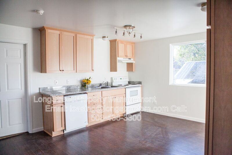 4848 Se Bybee Blvd #2 - Photo 2 of 19