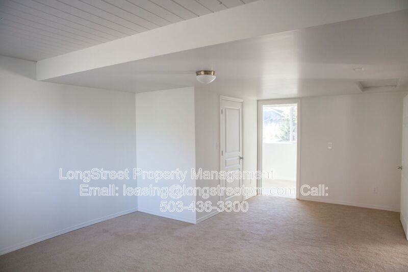 4848 Se Bybee Blvd #2 - Photo 6 of 19