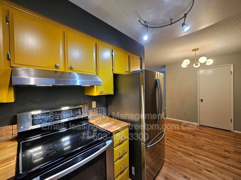 4606 Ne Broadway - Photo 5 of 21