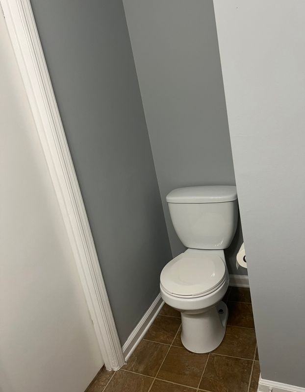 94 Burnham Dr - Photo 4 of 17