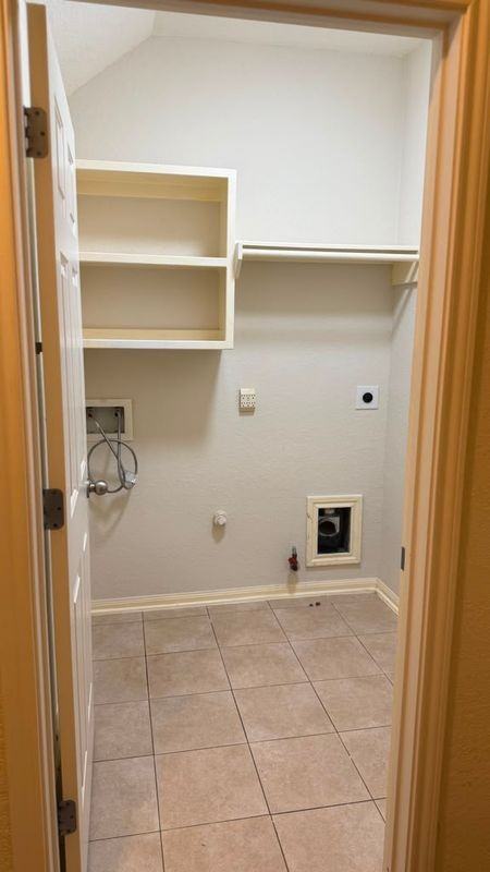 3511 Cedar Hill Ct - Photo 7 of 40