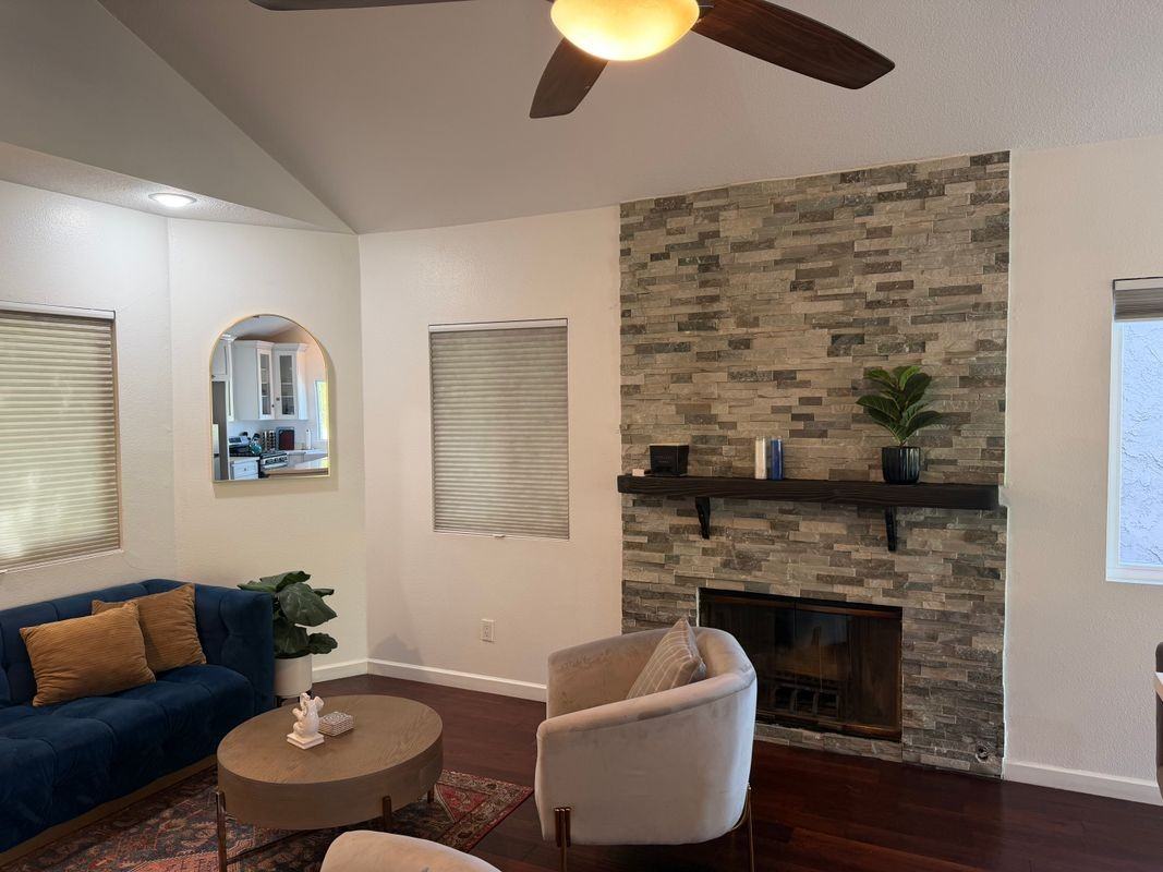 9251 Notre Dame Ave - Photo 4 of 9