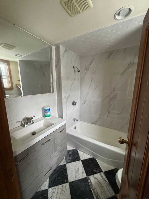 43 Clark St - Photo 5 of 8