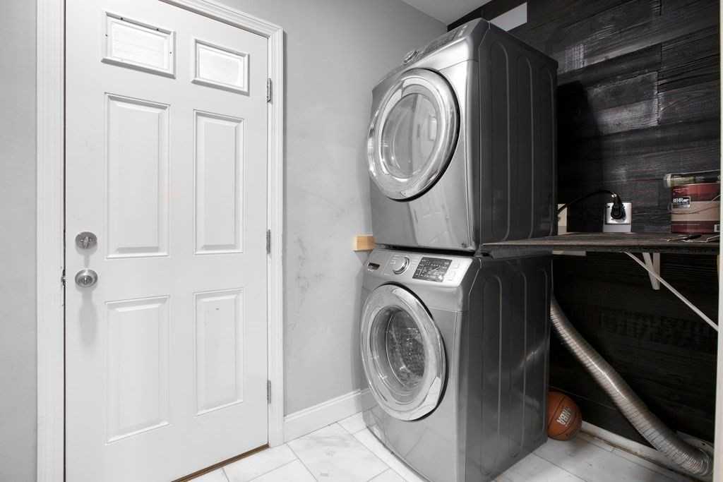 116 Milton Ave - Photo 3 of 25