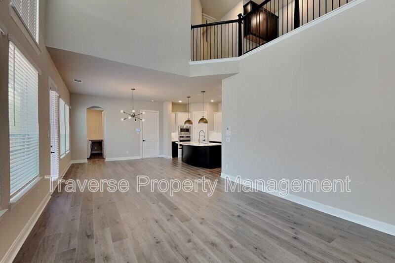 2013 Tolleson Dr - Photo 4 of 25