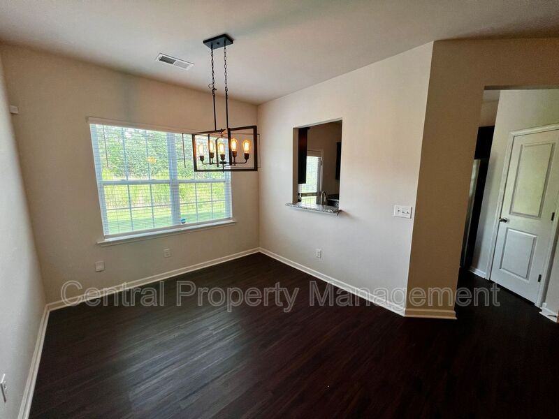 43 Moorlyn Ln - Photo 5 of 22