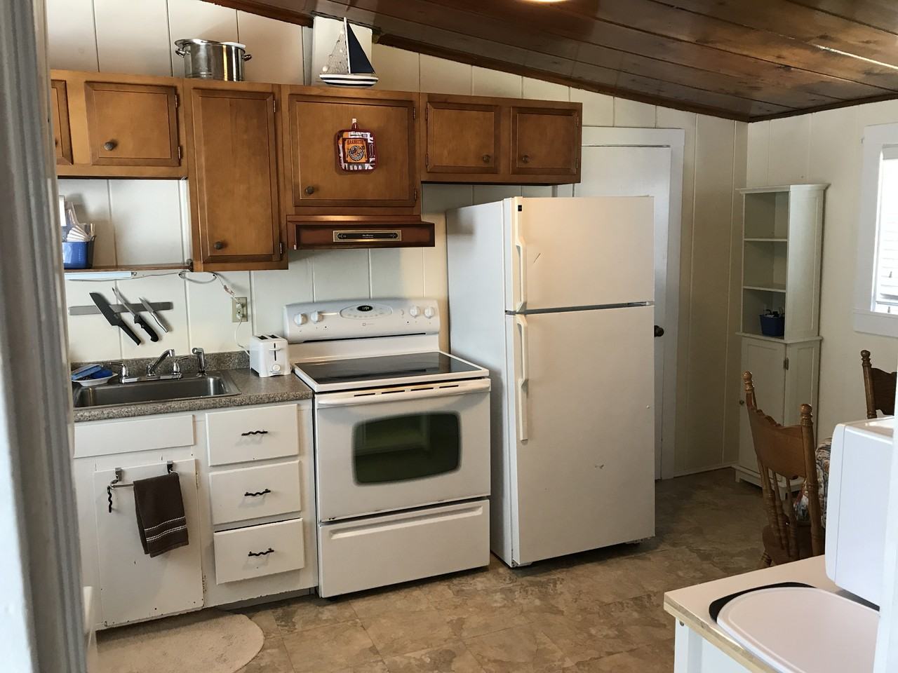 38 Warren Avenue #B - Photo 4 of 19