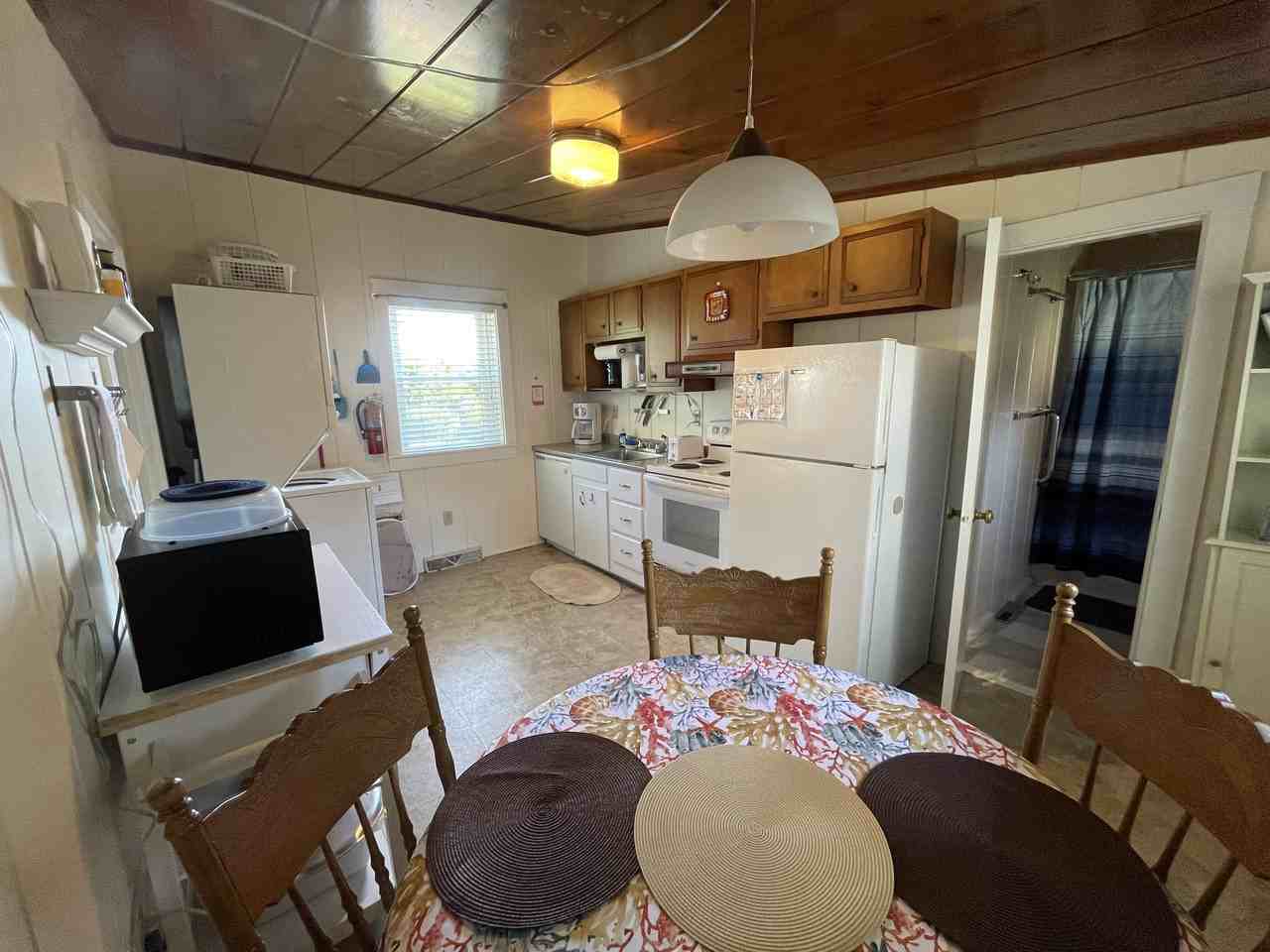 38 Warren Avenue #B - Photo 6 of 19