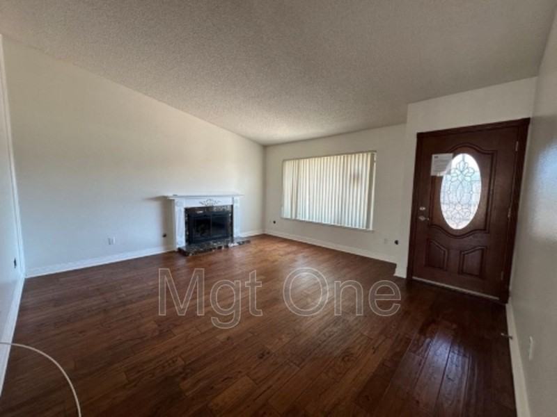 23672 Suncrest Ave - Photo 4 of 21