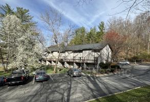 featured image of 420 W Jackson Blvd #42