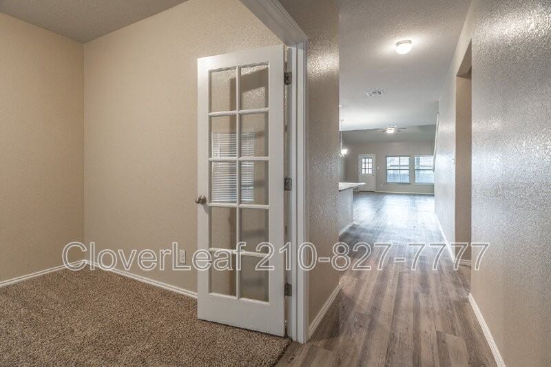 7138 Marina Del Rey - Photo 6 of 43