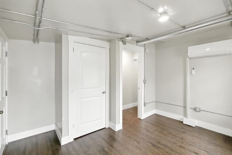 616 W Maple St #3 - Photo 7 of 12
