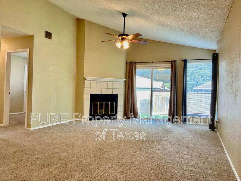 2105 Balsam Way - Photo 3 of 25