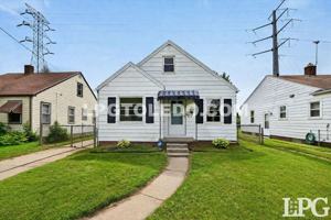 featured image of 3540 Bellevue Rd
