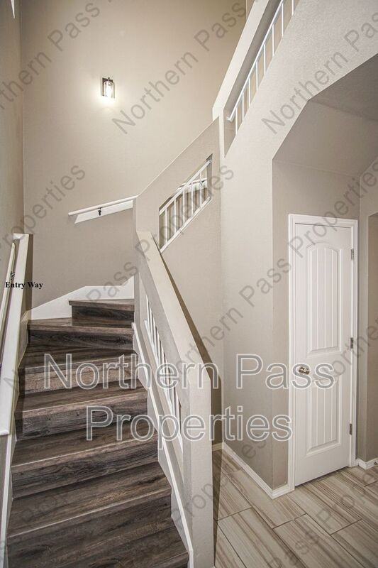 1077 Indigo Sky St - Photo 3 of 39