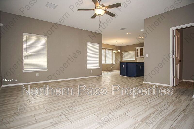 1077 Indigo Sky St - Photo 6 of 39