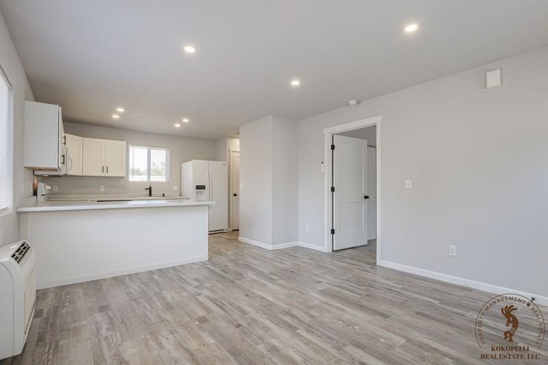 101 Elm Ave - Photo 3 of 14
