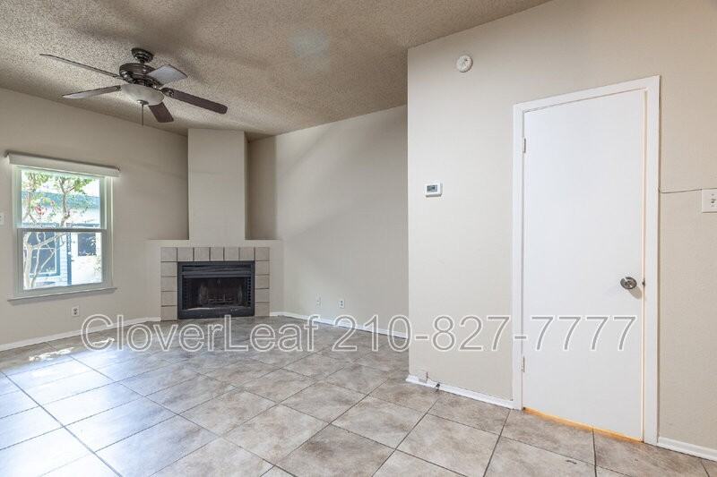 1933 Crossgate Park - Photo 7 of 22