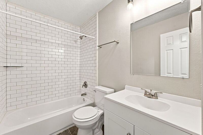 2764 N Barcelona Ave - Photo 7 of 14