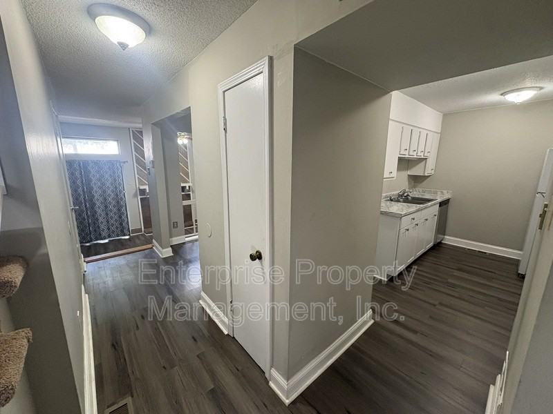 8176 Harley St - Photo 3 of 23