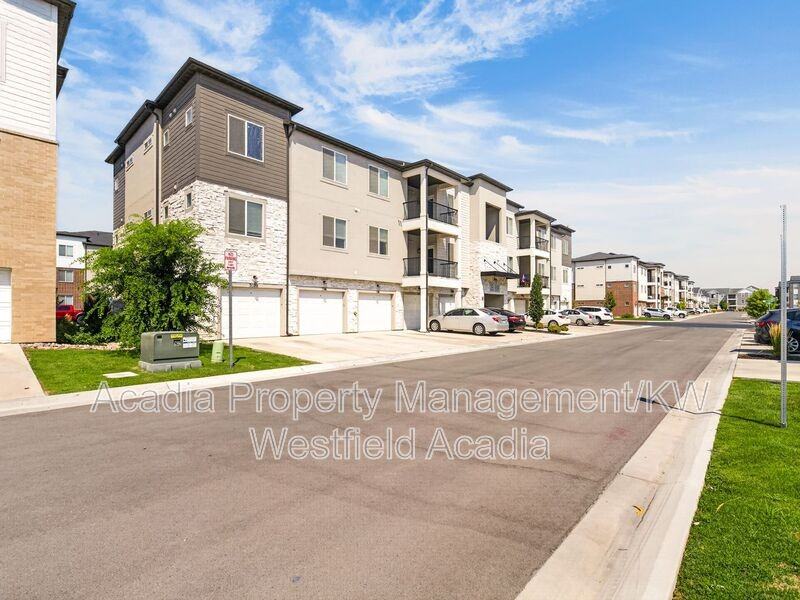 1386 Nw #Q202 - Photo 3 of 40