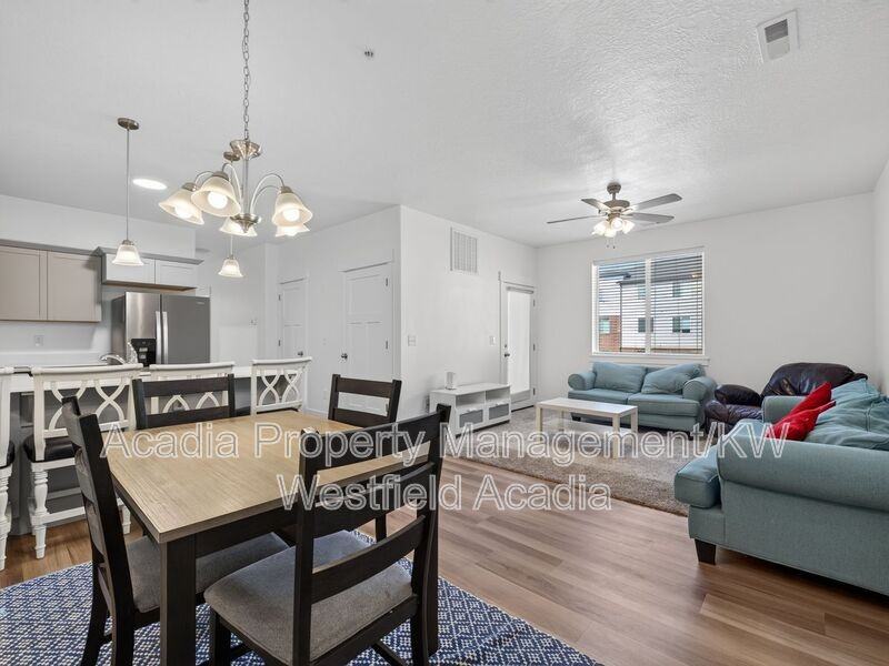 1386 Nw #Q202 - Photo 6 of 40