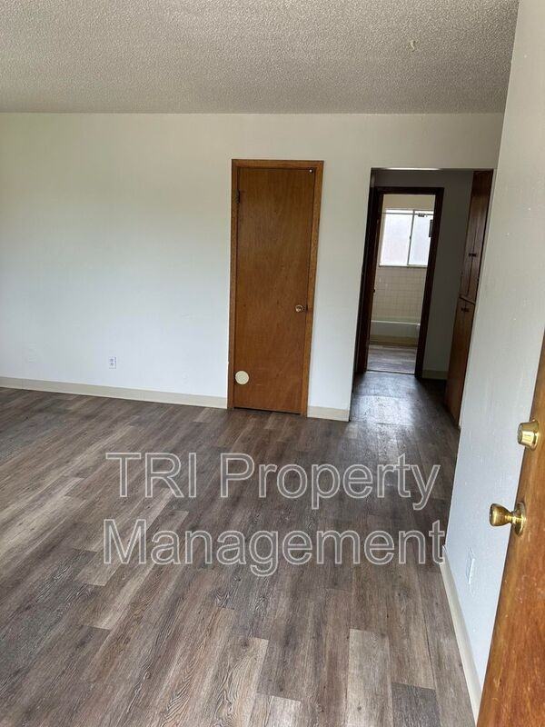 822 31st Ave #1 - Photo 4 of 15