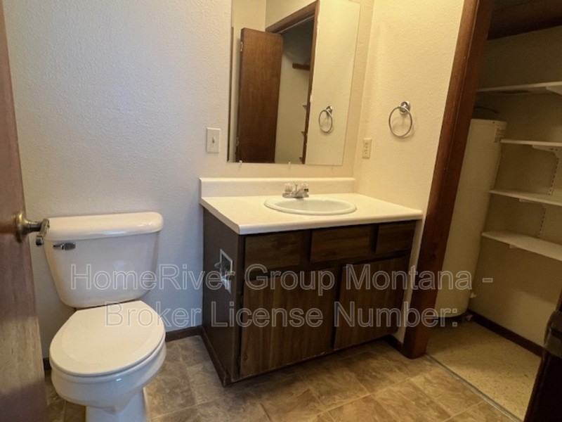 2312 Ernest Ave #A - Photo 5 of 6
