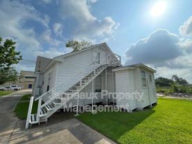 415 Ash St #A - Photo 1 of 1