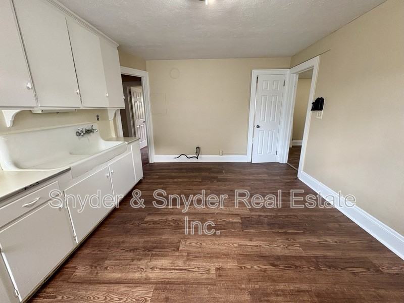 96 N Portage Path #6 - Photo 7 of 18