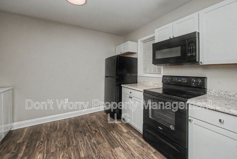 615 Dumaine St - Photo 2 of 10