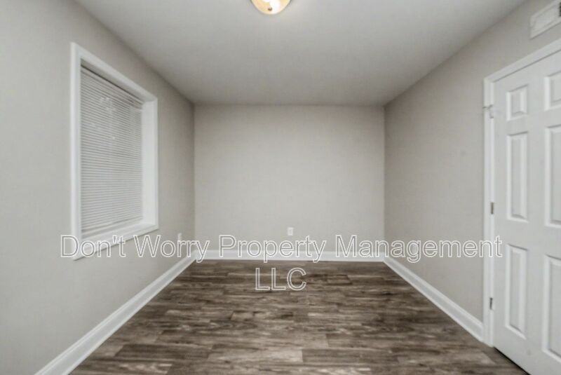 615 Dumaine St - Photo 5 of 10