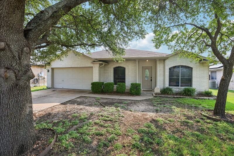 2656 Bradley Ln