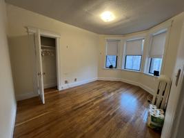 featured image of 1156 Commonwealth Ave #15