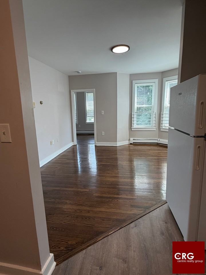 95 Willowwood St #3 - Photo 4 of 9
