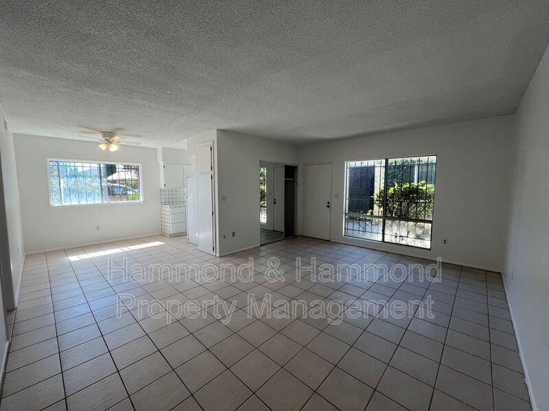 7924 Laurel Canyon Blvd #9 - Photo 4 of 15