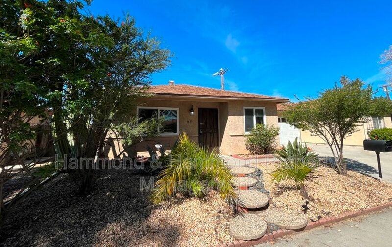 1693 Sequoia Ave