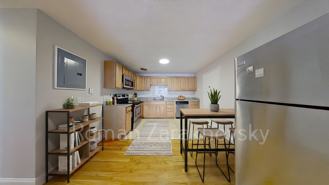 216 Babcock St #4G - Photo 1 of 1