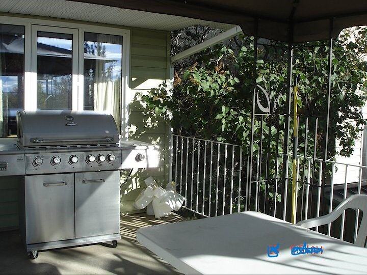 447 Queen Charlotte Dr Se - Photo 6 of 13