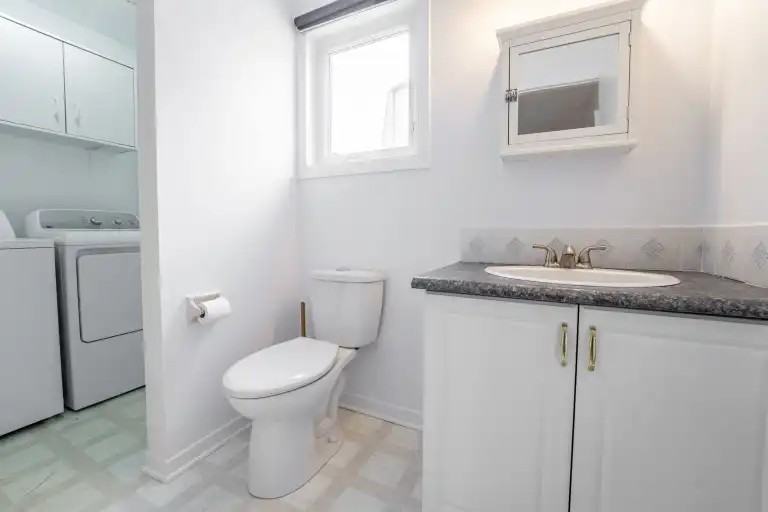 2513 Cléroux Cres #F - Photo 3 of 28